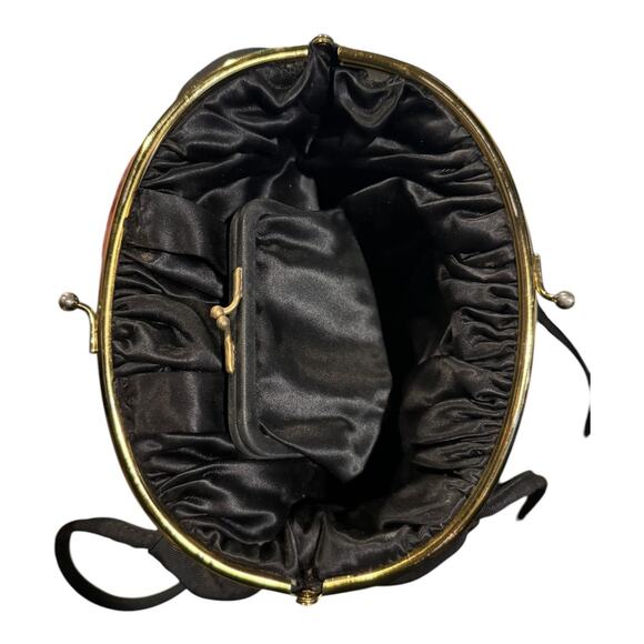 1950's Vintage formal Black Bag with kiss claps attached inside coin purse - Picture 5 of 9